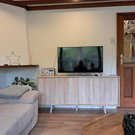 2 Tot 6 Persoons Natuurhuisje Volledig Omheind En Helemaal Gerenoveerd In Het Bos Op De Veluwe In فورتهاوزن