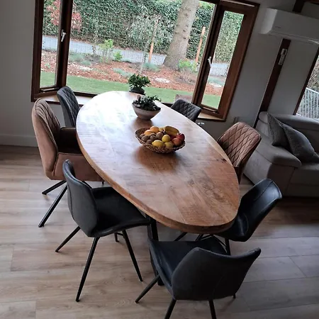 2 Tot 6 Persoons Natuurhuisje Volledig Omheind En Helemaal Gerenoveerd In Het Bos Op De Veluwe In * Voorthuizen