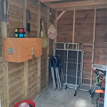 Chalet 2 Tot 6 Persoons Natuurhuisje Volledig Omheind En Helemaal Gerenoveerd In Het Bos Op De Veluwe In